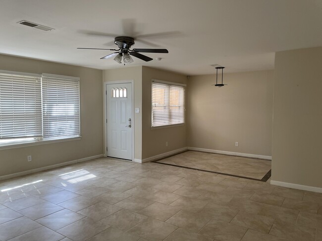 4212 46th St in Lubbock, TX - Building Photo - Building Photo
