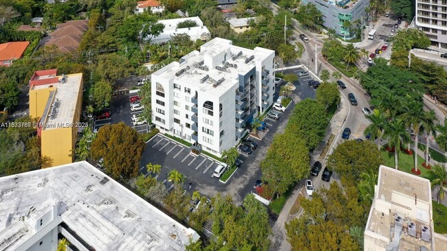 property at 2715 Tigertail Ave