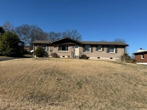 3830 Bonnacreek Dr in Nashville, TN - Building Photo - Building Photo