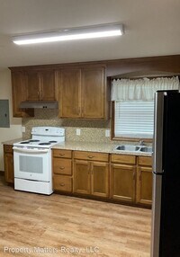 1111 Balthis Dr photo'