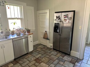 319 Grandin Rd in Charlotte, NC - Building Photo - Building Photo