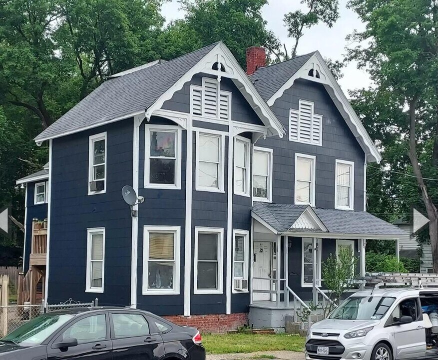 22 Franklin St in Port Jervis, NY - Building Photo