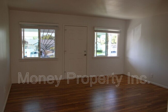 1109 Del Mar Ave in Chula Vista, CA - Building Photo - Building Photo