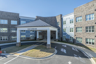 Oaks Terrace Senior Housing in Columbia, SC - Building Photo - Building Photo