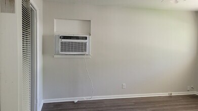 1213 Grace St NW in Huntsville, AL - Building Photo - Building Photo
