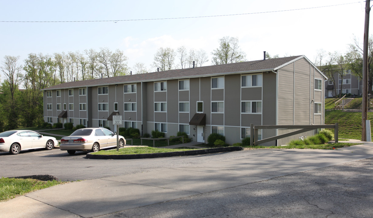 Terrace Hills Apartments in Atchison, KS - Building Photo