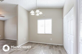 1209 Hawley Ct in Valrico, FL - Building Photo - Building Photo