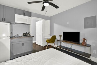 3714 Dabney St in Houston, TX - Building Photo - Building Photo