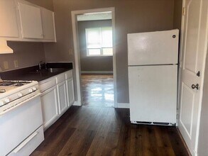 219 N James Rd in Columbus, OH - Building Photo - Building Photo