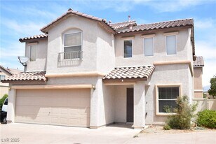 8148 Finch Feather St in Las Vegas, NV - Building Photo
