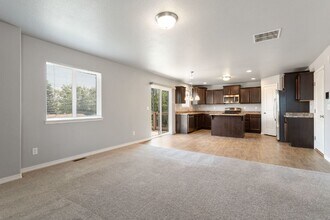 Spacious 4-Bed Home Minutes from Fort Cars in Colorado Springs, CO - Building Photo - Building Photo