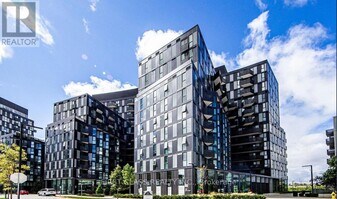 30 Tretti Wy in Toronto, ON - Building Photo