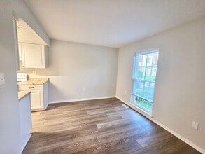 9024 Continental Pl in Hyattsville, MD - Building Photo - Building Photo