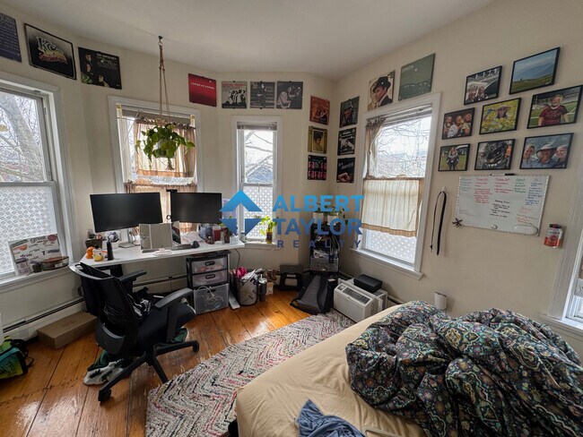 36 Bond St, Unit 3L