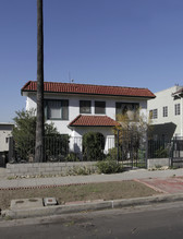 237-239 1/2 N Reno St in Los Angeles, CA - Building Photo - Building Photo