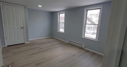 521 W 2nd St in Elmira, NY - Building Photo - Building Photo