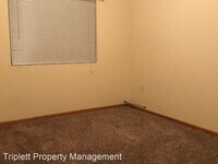 1110 NE 6th Ln photo'