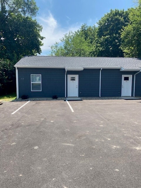 3511 Lower Huntington Rd in Fort Wayne, IN - Building Photo