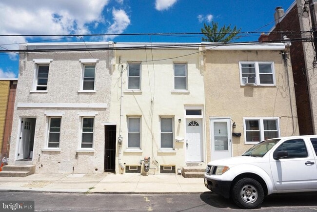property at 41 W Front St