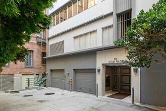 30 Miller Pl in San Francisco, CA - Building Photo - Building Photo
