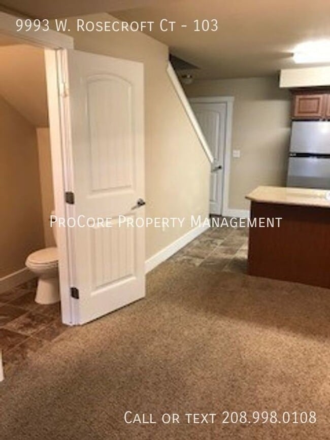 9993 W Rosecroft Ct in Boise, ID - Building Photo - Building Photo