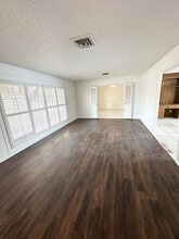 2806 Lockheed Dr in Midland, TX - Building Photo - Building Photo