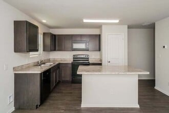 9314 Somers Branch in San Antonio, TX - Building Photo - Building Photo