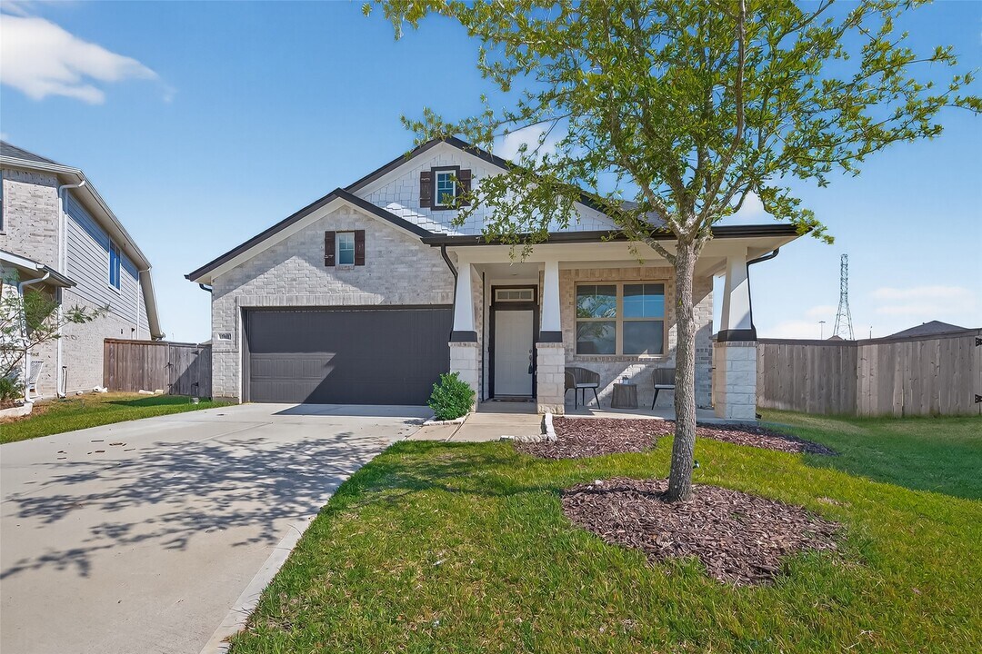 19403 Filly Chase Ct in Tomball, TX - Building Photo