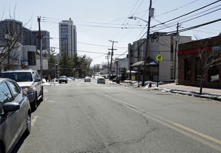 Century Tower in Fort Lee, NJ - Building Photo - Building Photo