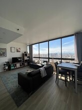 2499 Kapiolani Blvd, Unit 3900 in Honolulu, HI - Building Photo - Building Photo