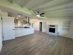 1211 Pennsylvania Ave in Beaumont, CA - Building Photo - Building Photo