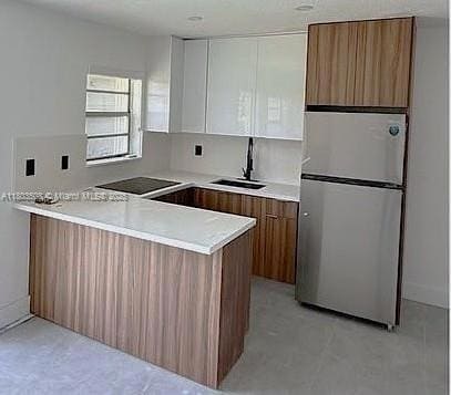 2430 NE 188th St in Miami, FL - Building Photo - Building Photo