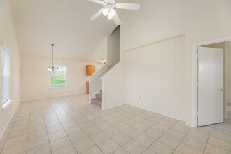 11516 Hungry Horse Dr in Manor, TX - Building Photo - Building Photo