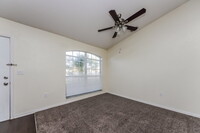 7172 Summit Dr in Winter Haven, FL - Building Photo - Building Photo