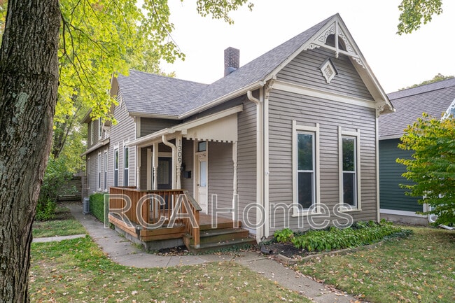 property at 1309 Pleasant St