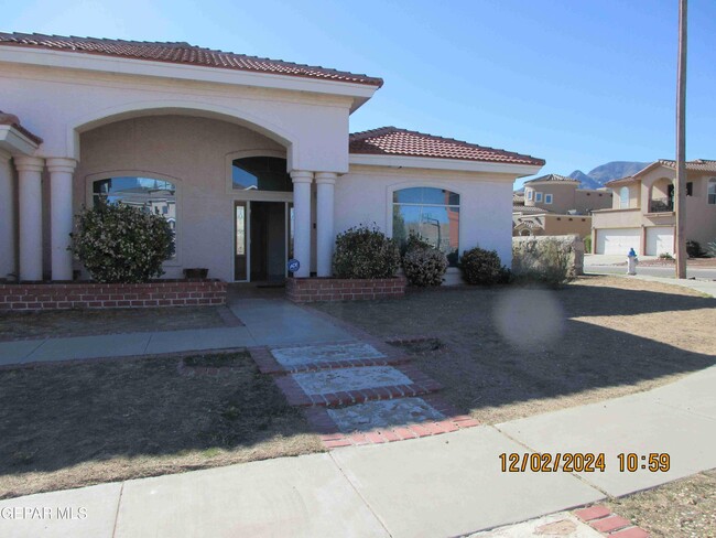 4204 Loma Clara Ct in El Paso, TX - Foto de edificio - Building Photo