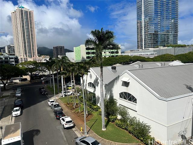 803 Waimanu St in Honolulu, HI - Foto de edificio - Building Photo