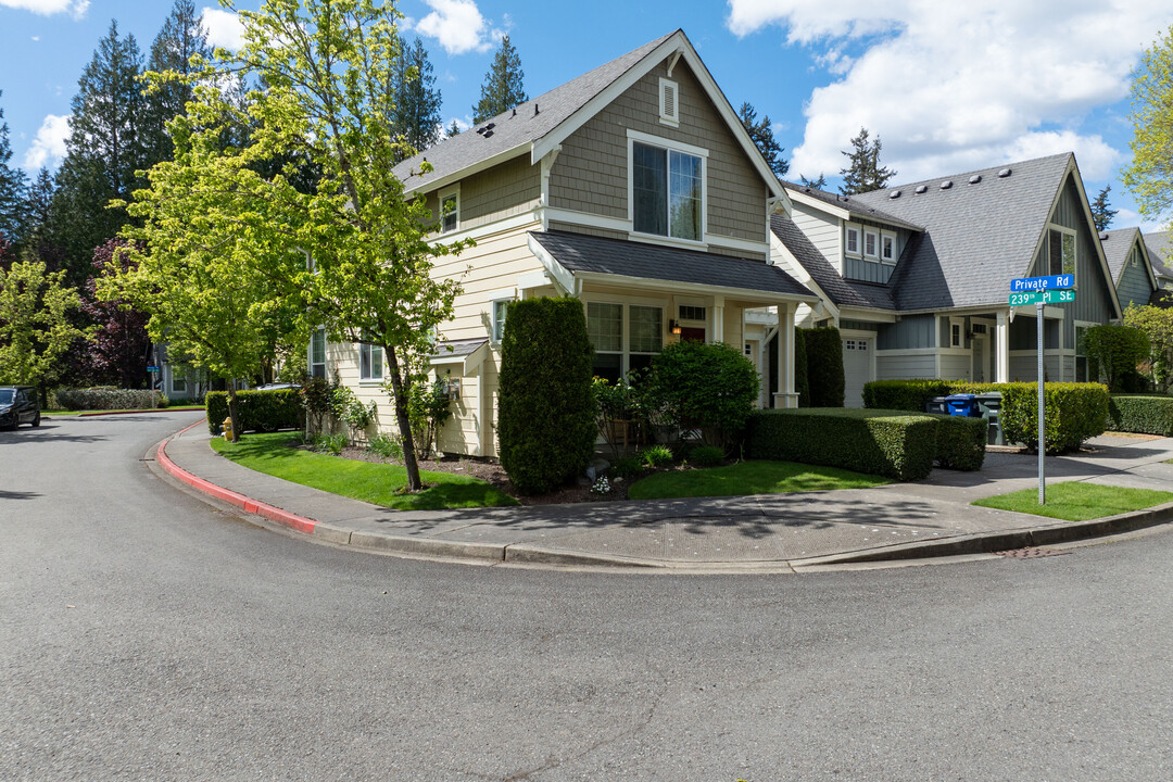 North Creek in Bothell, WA - Building Photo