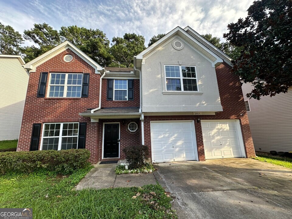 2917 Partin Pl in Ellenwood, GA - Foto de edificio