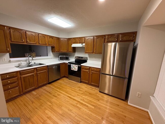 property at 1248 Quaker Ridge Dr