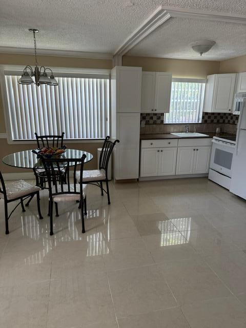 222 Kent M in West Palm Beach, FL - Building Photo - Building Photo