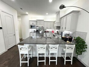 4825 Paddock Trl in Carrollton, TX - Building Photo - Building Photo