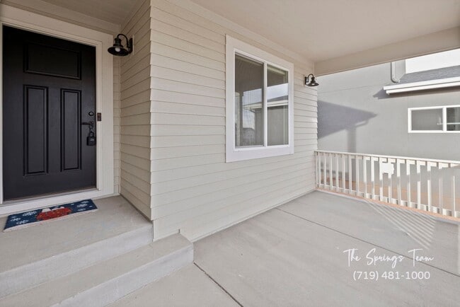 6636 Wolf Gulch Dr in Colorado Springs, CO - Building Photo - Building Photo