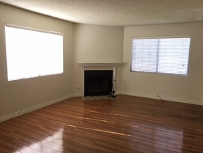 300 N Electric in Alhambra, CA - Building Photo - Building Photo