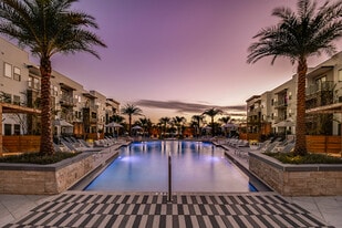 Volta in Jacksonville, FL - Building Photo