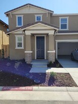 House:  3 Bedroom / 2.5 Bathroom - Rocklin in Rocklin, CA - Building Photo