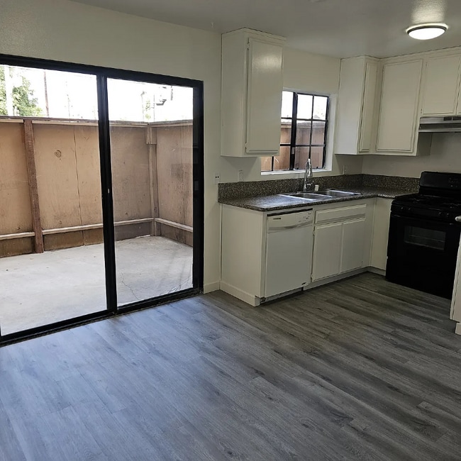 7502 9th St in Buena Park, CA - Building Photo - Building Photo