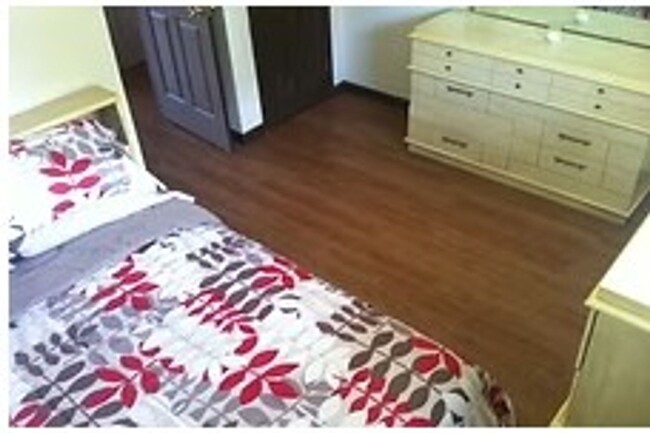 property at 821 S Bulah St