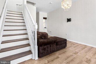 1738 N Bouvier St in Philadelphia, PA - Building Photo - Building Photo