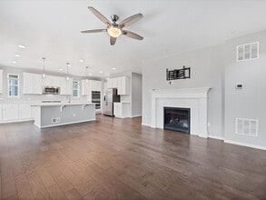 256 Western Sky Cir in Longmont, CO - Building Photo - Building Photo
